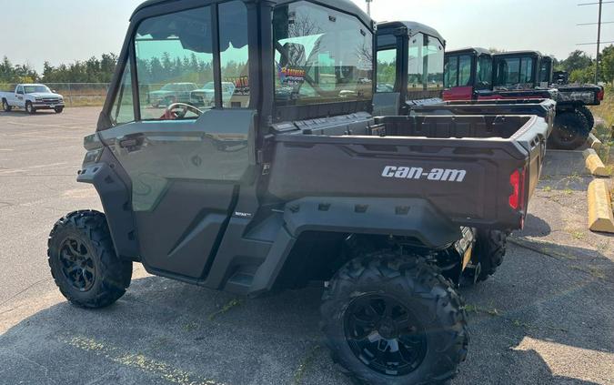 2024 Can-Am DEFENDER DPS CAB HD9