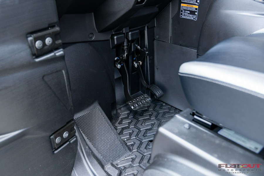 2024 Kawasaki TERYX S LE