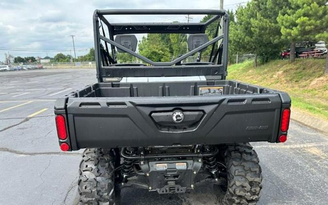 2024 Can-Am® Defender DPS HD9 Timeless Black