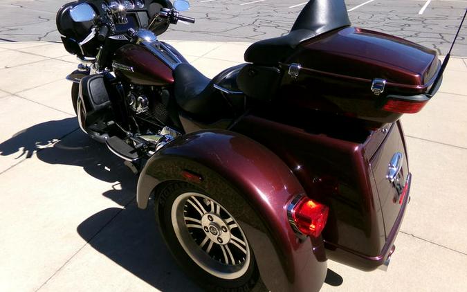 2019 Harley-Davidson® FLHTCUTG - Tri Glide® Ultra