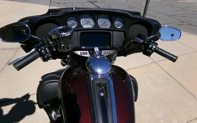 2019 Harley-Davidson® FLHTCUTG - Tri Glide® Ultra