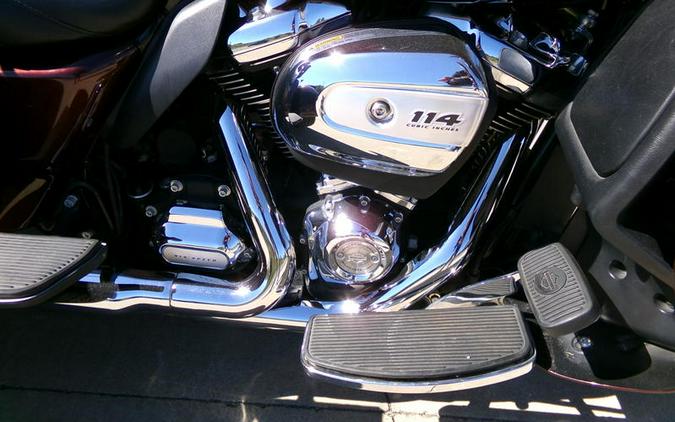 2019 Harley-Davidson® FLHTCUTG - Tri Glide® Ultra