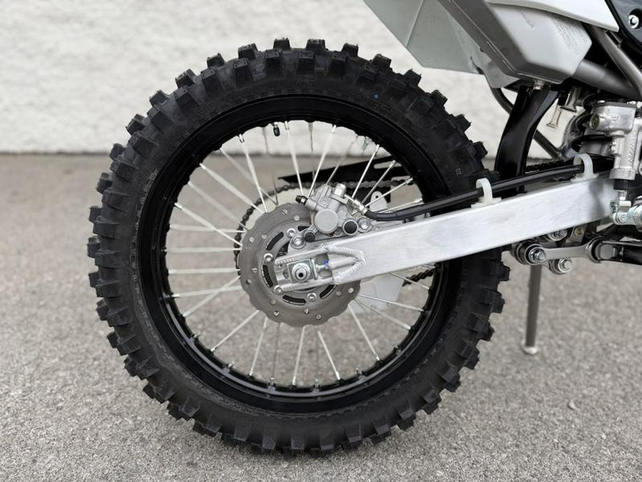 2026 Kawasaki KLX®140R F