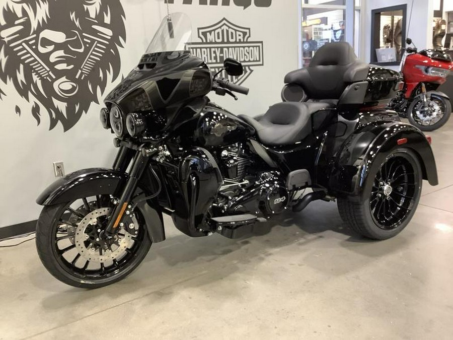 2025 Harley-Davidson® FLHTCUTG - Tri Glide® Ultra