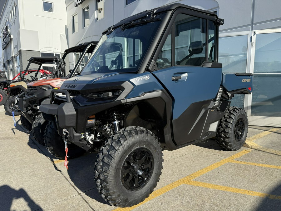 2026 Can-Am Defender XT CAB HD11