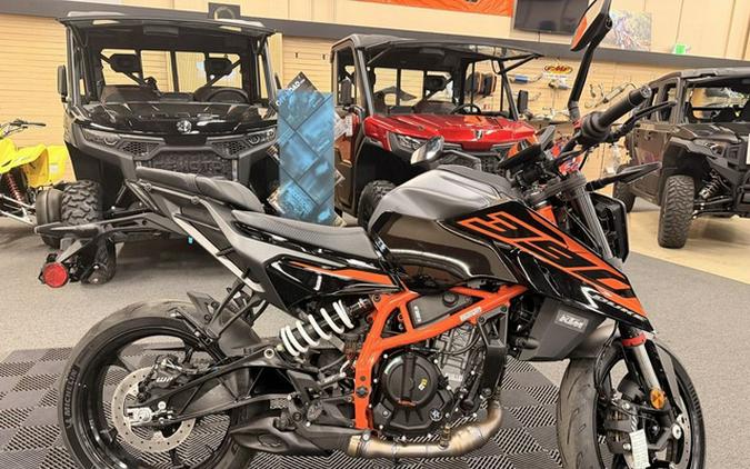 2026 KTM Duke 390