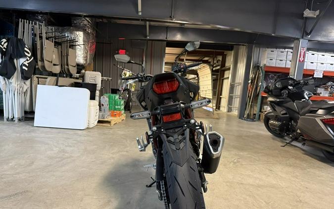 2026 Honda CB750 Hornet E-Clutch