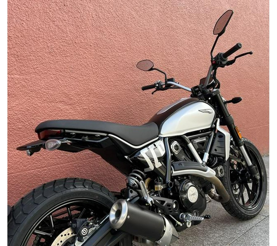 2024 Ducati Scrambler Icon (2G) Black