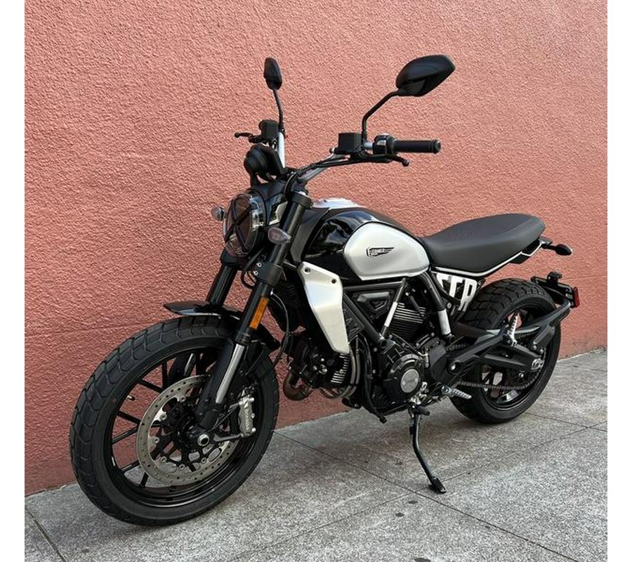 2024 Ducati Scrambler Icon (2G) Black