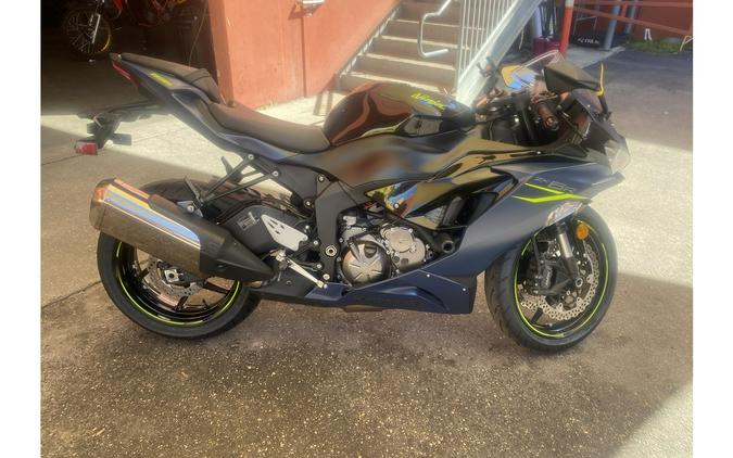 2022 Ninja® ZX™-6R KRT Edition - Kawasaki