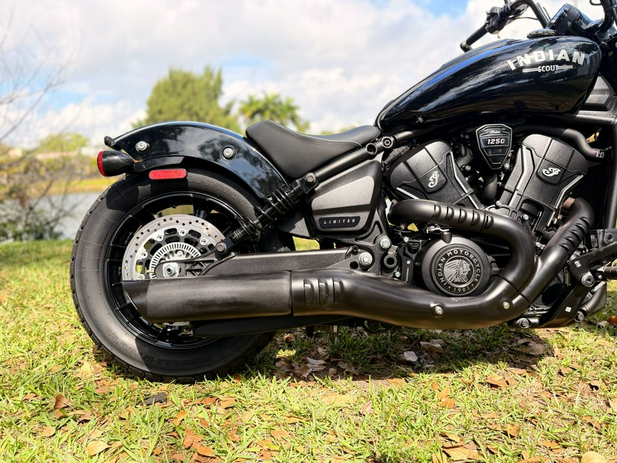 2025 Indian Scout® Bobber Limited +Tech