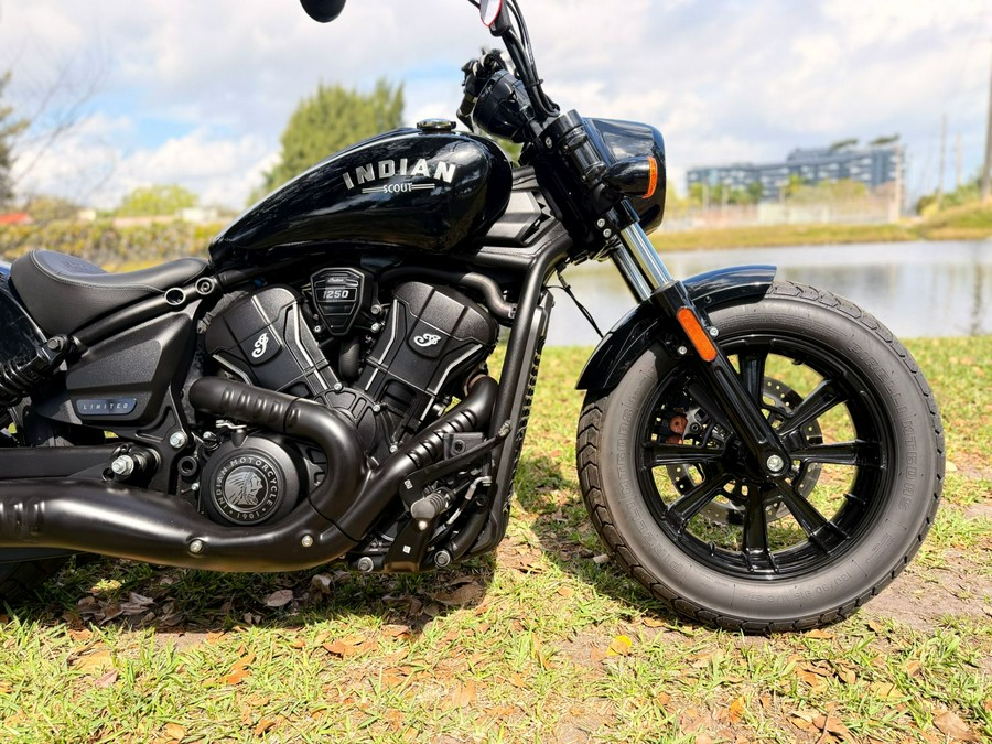 2025 Indian Scout® Bobber Limited +Tech