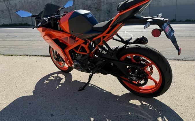 2024 KTM RC 390