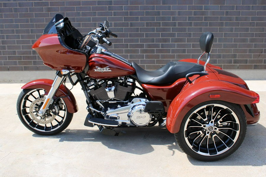2024 Harley-Davidson® FLTRT - Road Glide® 3