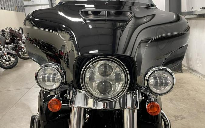 2014 Harley-Davidson® FLHTCU - Electra Glide® Ultra Classic®