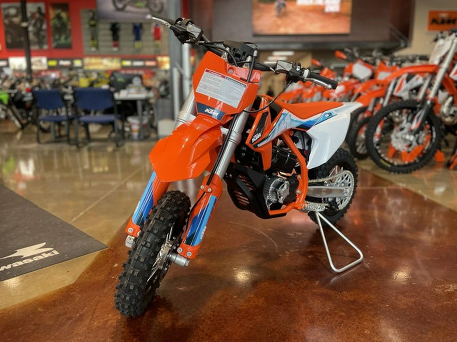 2024 KTM SX-E 3