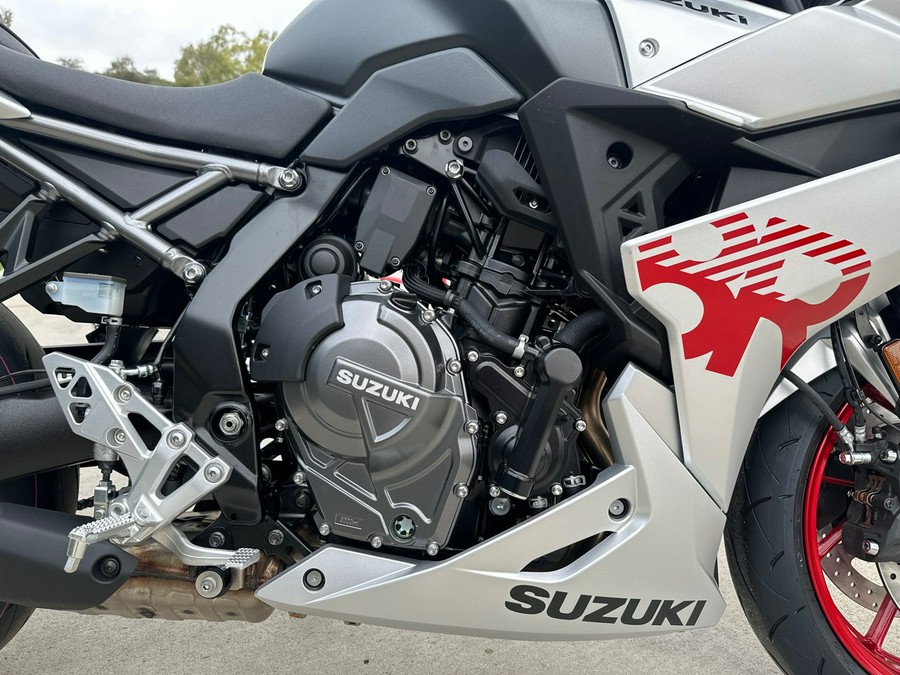 2024 SUZUKI GSX-8R