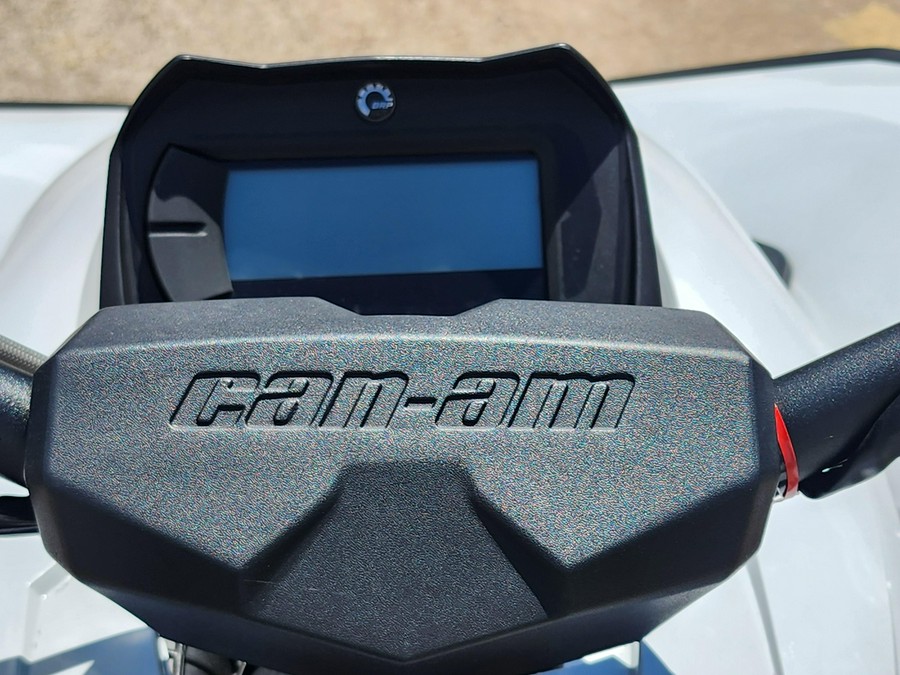 2024 Can-Am RENEGADE X XC 1000R