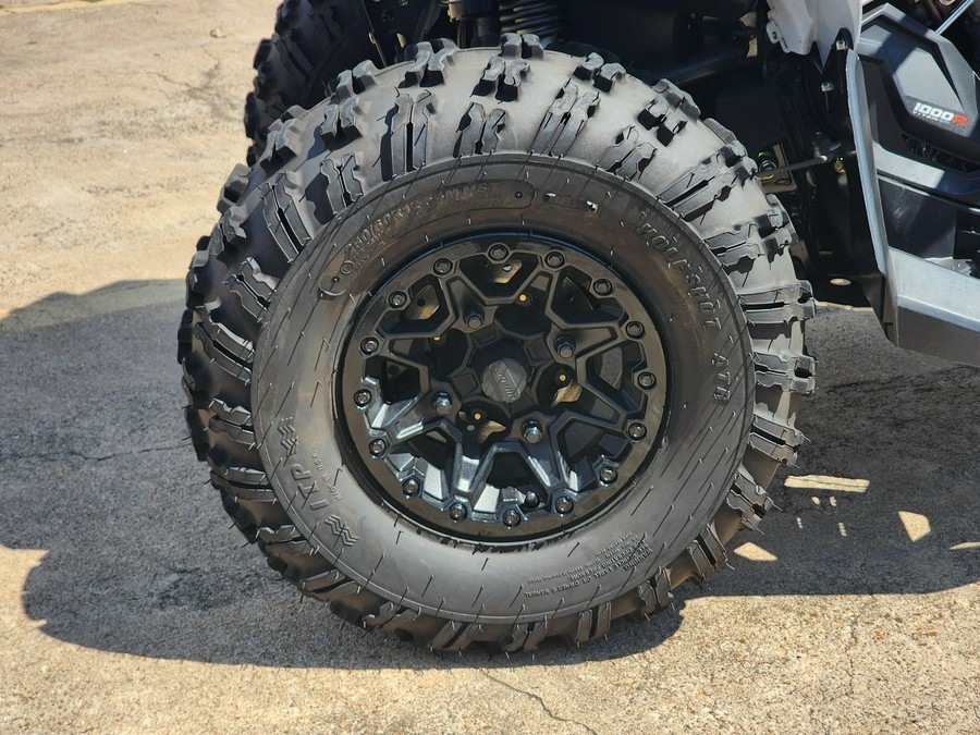 2024 Can-Am RENEGADE X XC 1000R