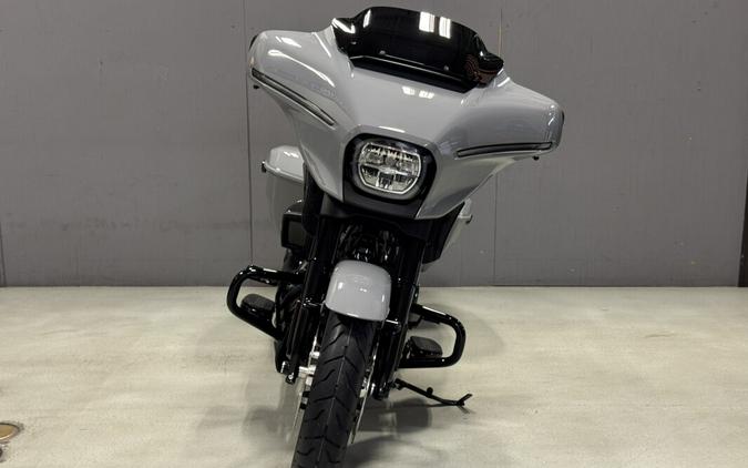 FLHX 2026 Street Glide®