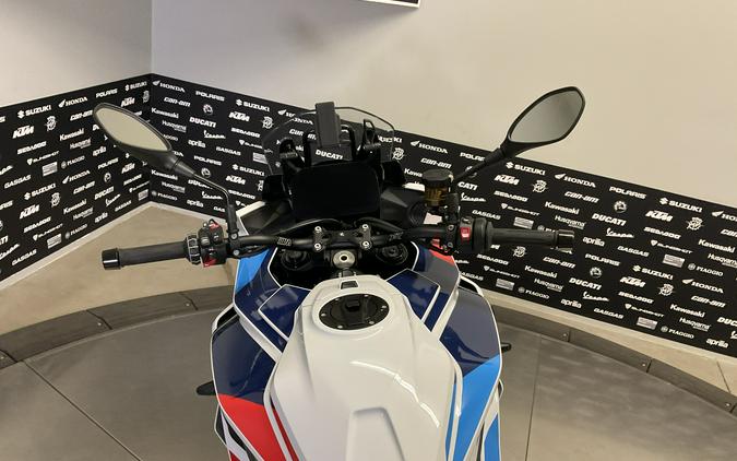 2026 BMW M 1000 XR - 15611U