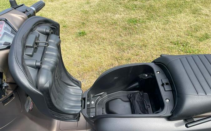 2025 Keeway SIXTIES 300 - BLACK