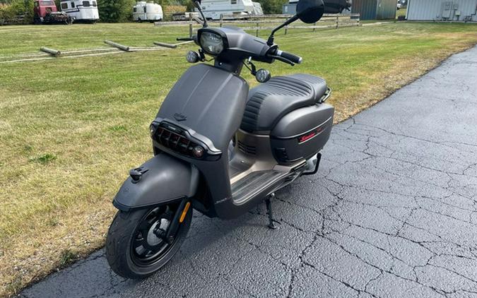 2025 Keeway SIXTIES 300 - BLACK