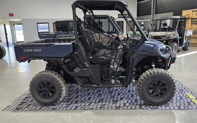 2026 Can-Am® Defender XT HD11