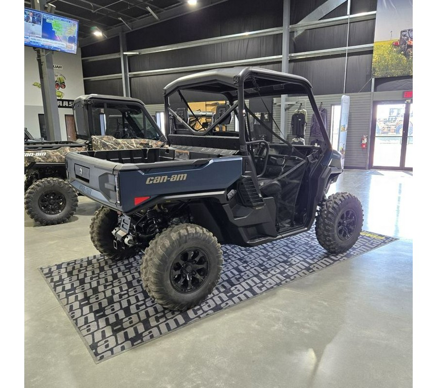2026 Can-Am® Defender XT HD11