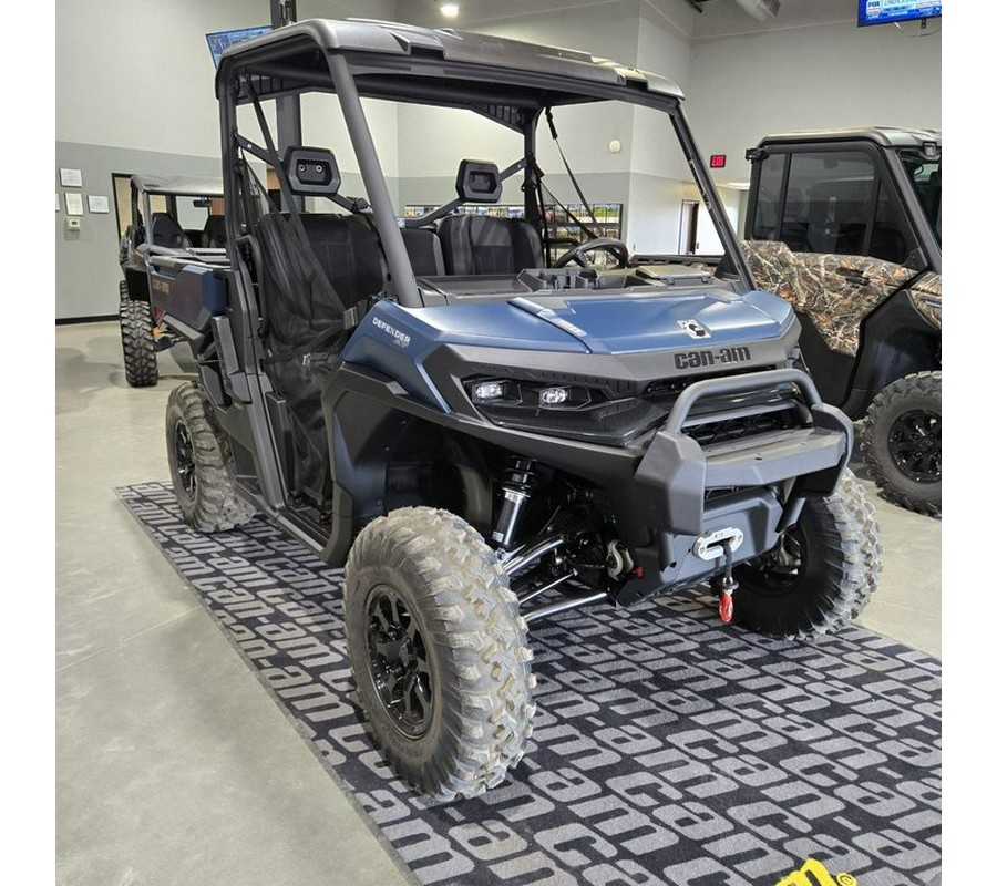 2026 Can-Am® Defender XT HD11