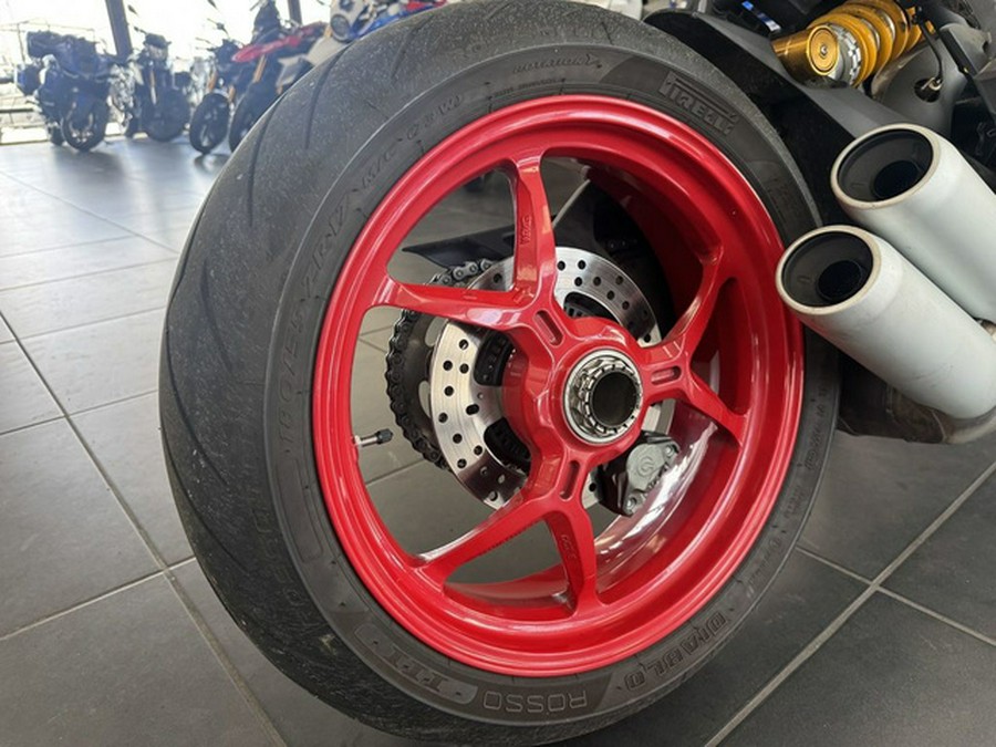 2017 Ducati SuperSport S Star White Silk Red