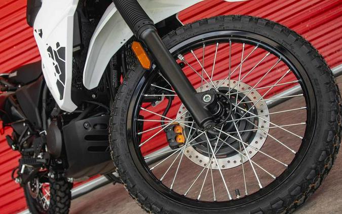 2025 Kawasaki KLR®650 Pearl Crystal White/Metallic Carbon Gray