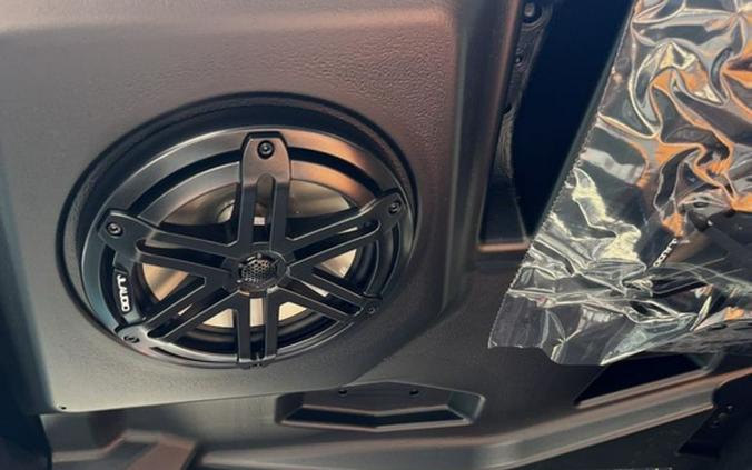 2026 Can-Am Defender MAX Lone Star Cab HD11