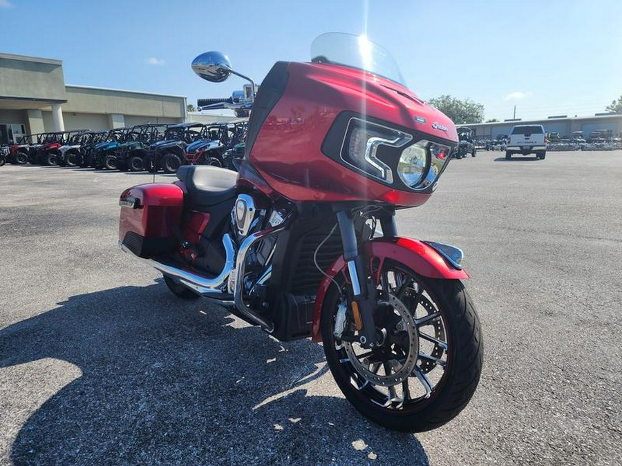 2020 Indian Motorcycle® Challenger Limited Ruby Metallic