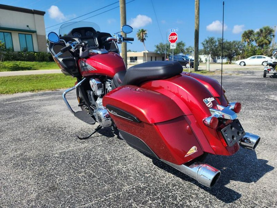 2020 Indian Motorcycle® Challenger Limited Ruby Metallic