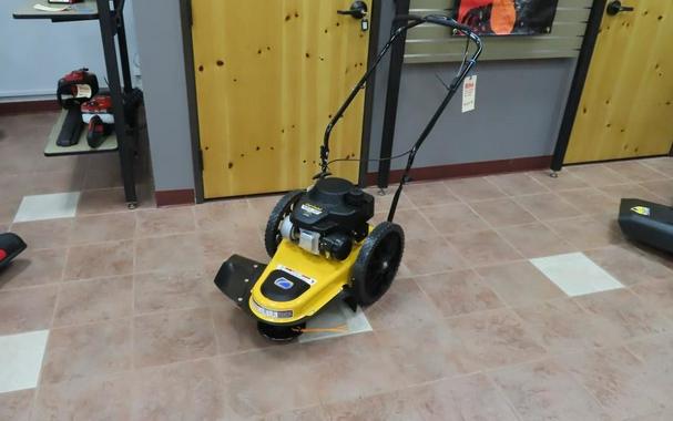 2022 Cub Cadet® Trimmers ST 100