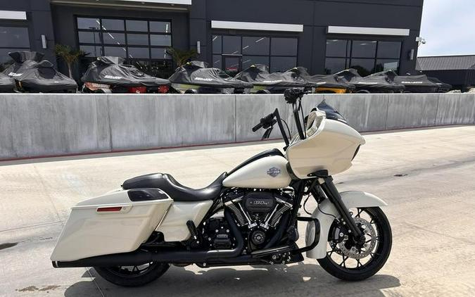 2022 Harley-Davidson® FLTRXS - Road Glide® Special