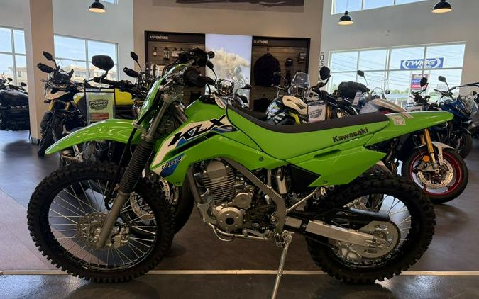 2027 Kawasaki KLX® 140R F