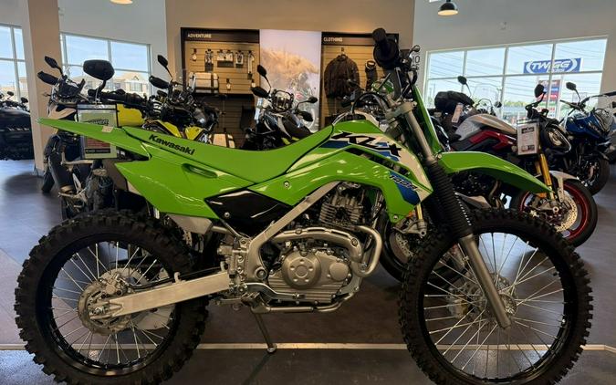 2027 Kawasaki KLX® 140R F