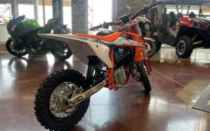 2024 KTM SX-E 3