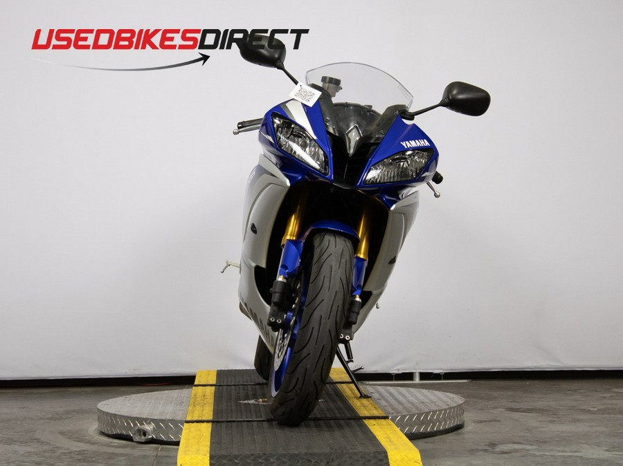 2015 Yamaha YZFR6 - $10,999.00