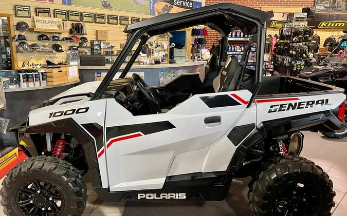 2021 Polaris® General 1000 Deluxe Ride Command