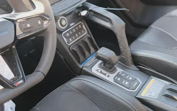 2026 CAN-AM MAVERICK R X RS WITH SMARTSHOX 999T DCT