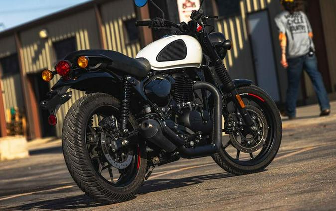 2023 Royal Enfield Hunter 350 Dapper White