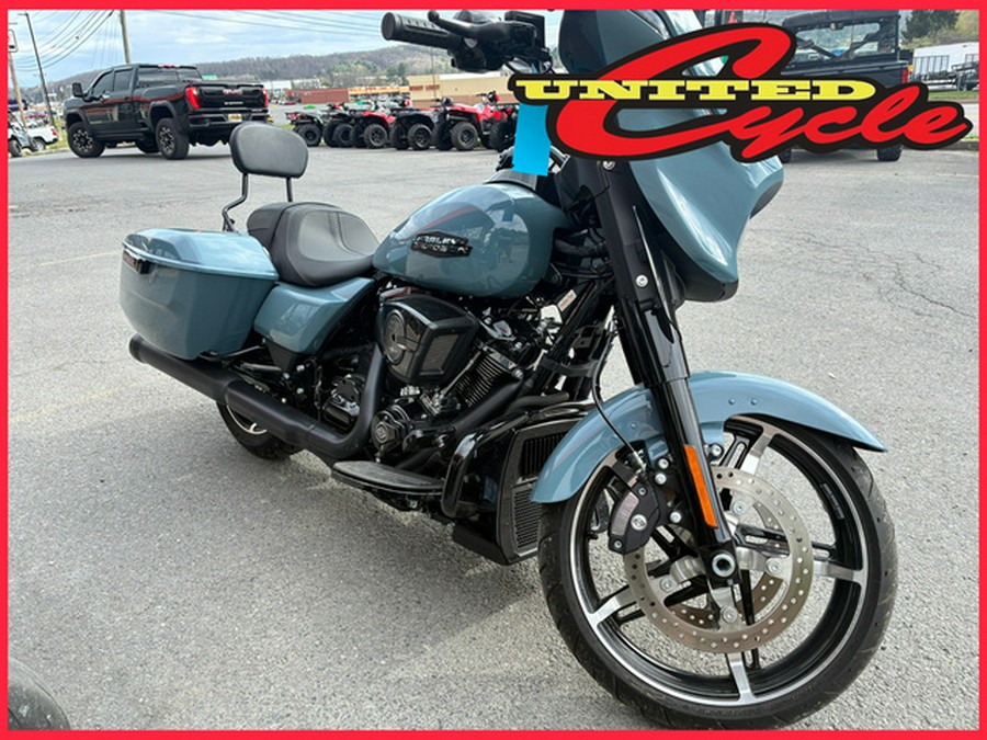 2024 Harley-Davidson FLHX