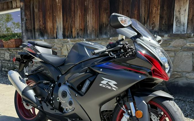 2026 Suzuki GSX-R600 Candy Daring Red / Metallic Matte Black No 2