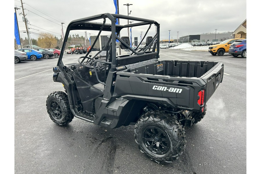 2023 Can-Am SSV DEFENDER DPS 62 HD9