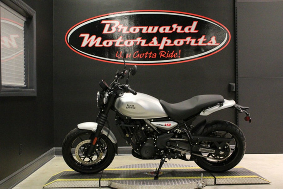 2026 ROYAL ENFIELD Guerrilla 450 Smoke Silver