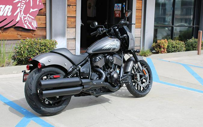 2026 Indian Motorcycle® Sport Chief Heavy Metal Smoke