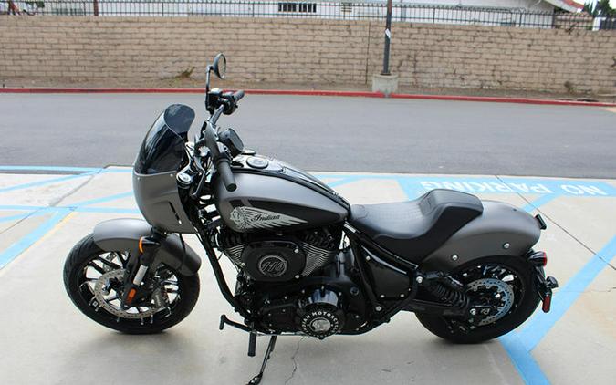 2026 Indian Motorcycle® Sport Chief Heavy Metal Smoke